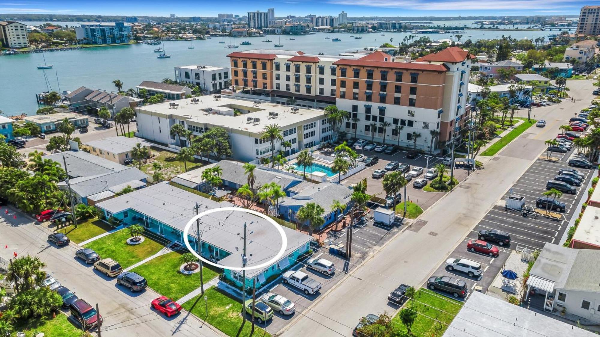 Captain Clearwater Beach Exterior photo